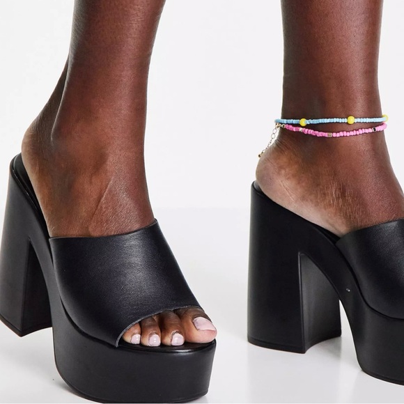 ASOS DESIGN Nebi chunky platform heeled mules in black - Picture 1 of 8